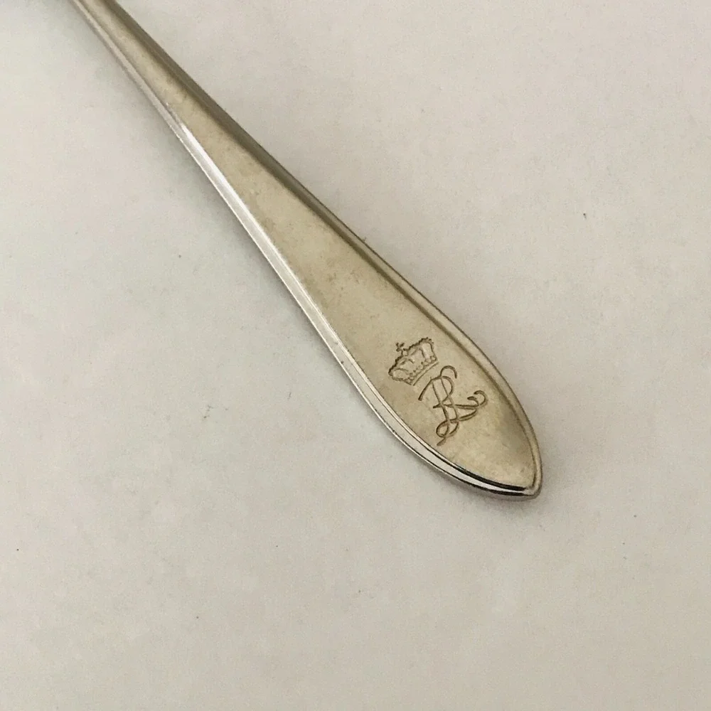 Gero Zilmeta Childs Spoon Silver Engraved RL‎ Crown 4 1/2